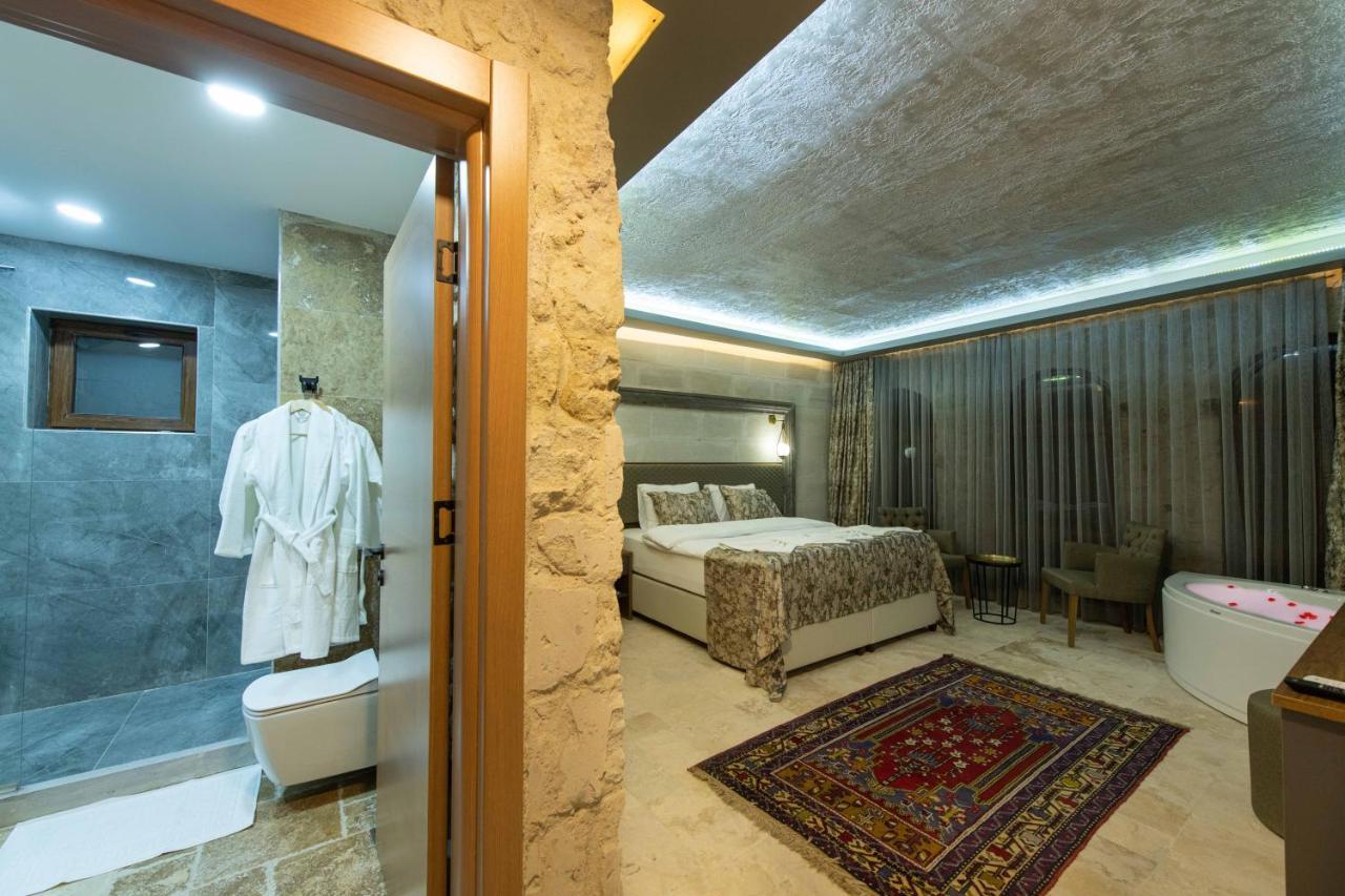 Ahiyan Hotel Учгісар Екстер'єр фото
